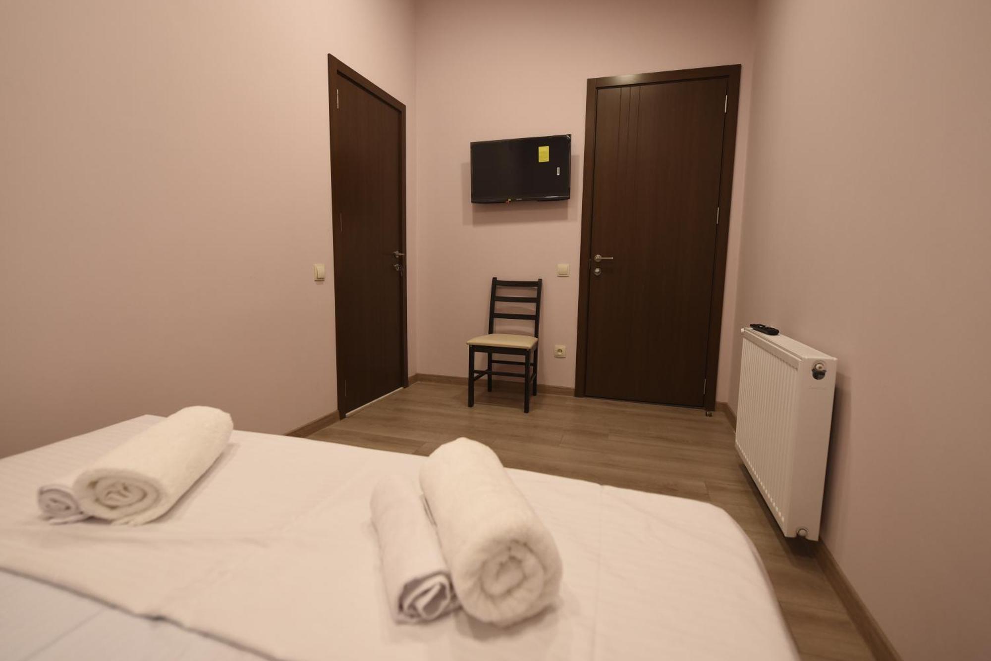 Family Hotel Avlabar Тбилиси Экстерьер фото