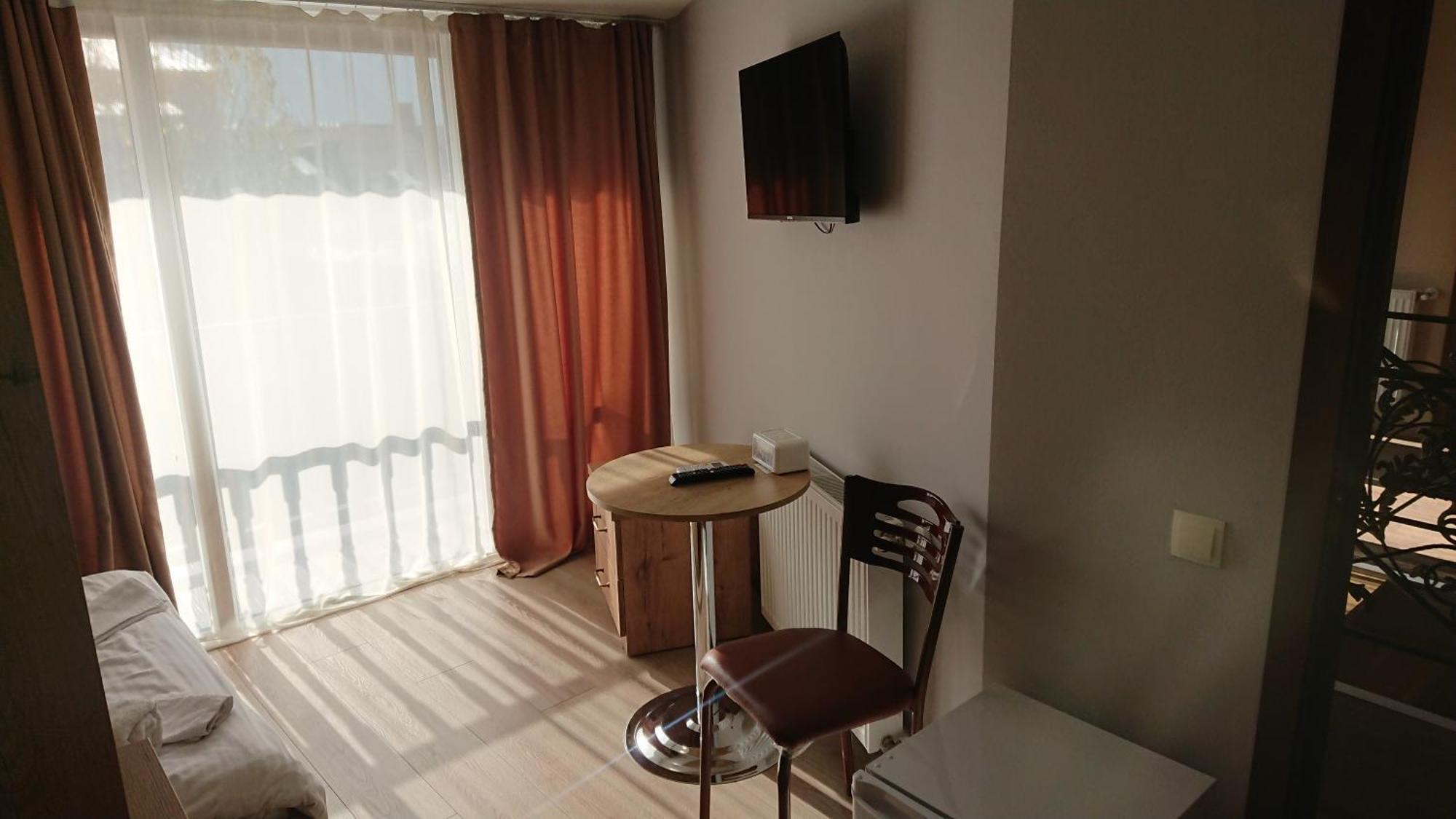Family Hotel Avlabar Тбилиси Экстерьер фото